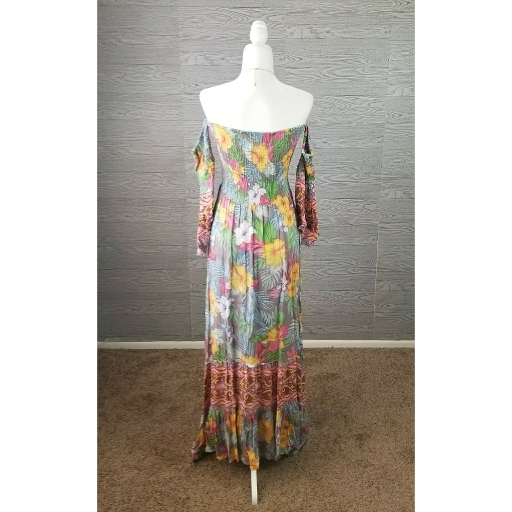 ALTAR'D STATE // flowy boho-chic floral off shoulder smocked maxi dress - Picture 10 of 16